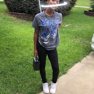 Meet your Posher, Tamia